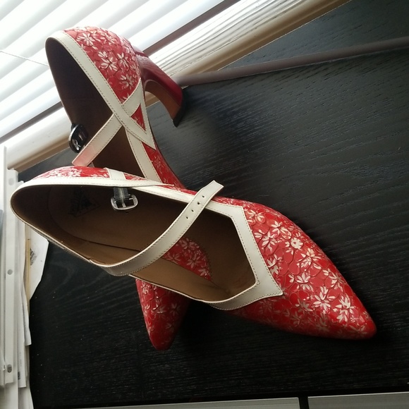 John Fluevog twist to tango Mary Jane Heel size 9.5 red/white - Picture 8 of 8